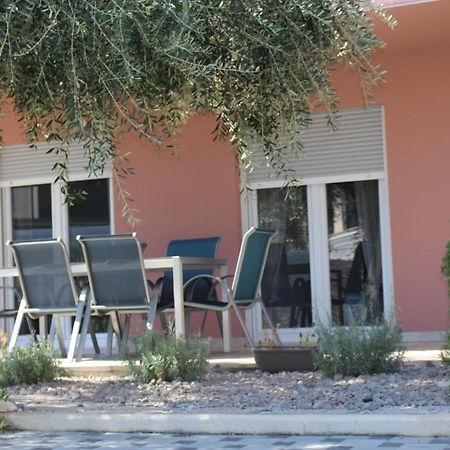 Filipovic Apartmani Medulin Exterior foto