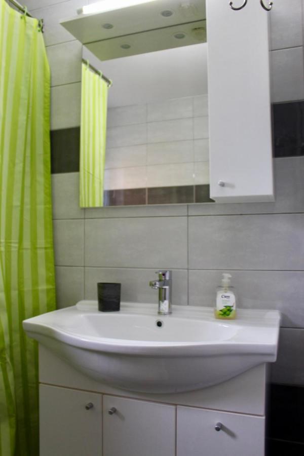 Filipovic Apartmani Medulin Exterior foto